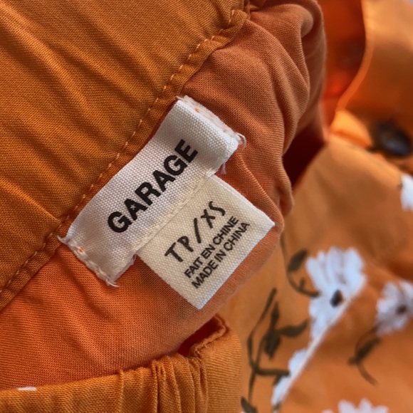 Garage orange, pink ,White skirt - Picture 3 of 3